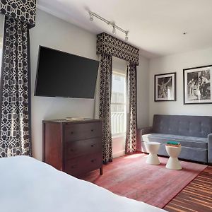 Superior Zimmer mit Kingsize-Bett